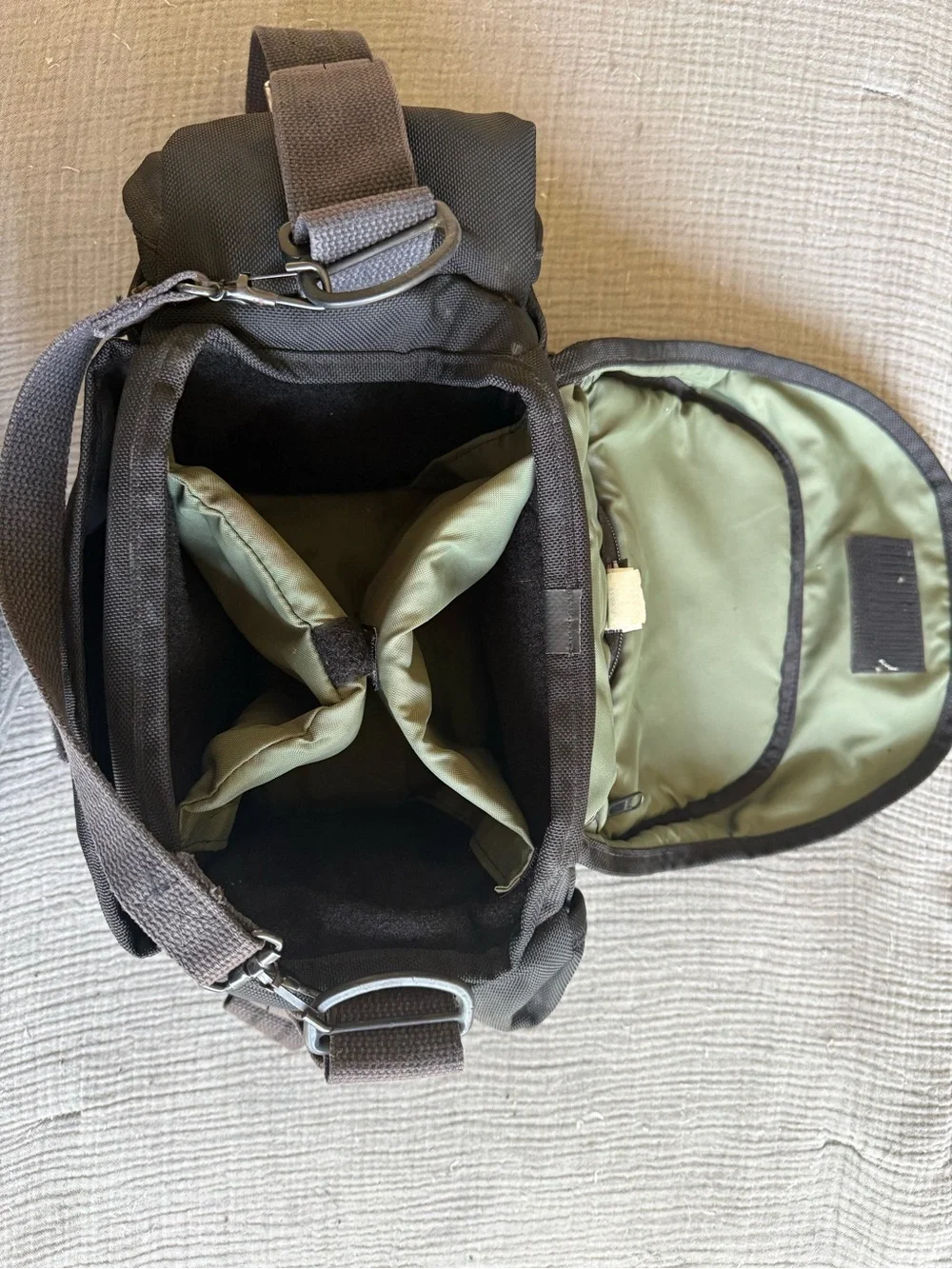 Used DOMKE  J-3 Journalist Shoulder Bag
